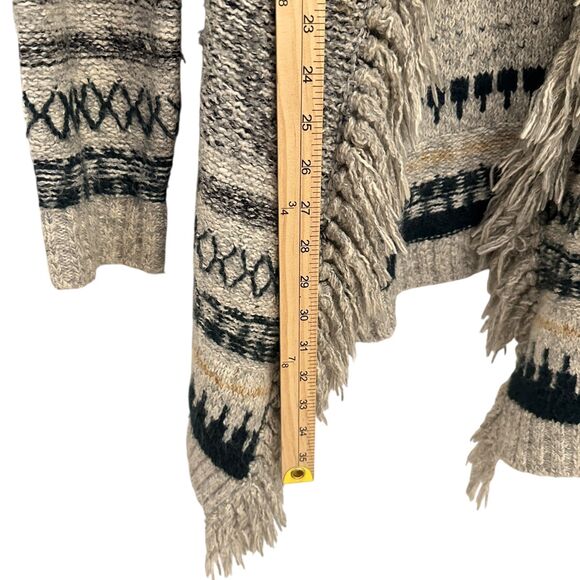 Cabi Grey, Gold + Black Aztec Waterfall Open Cardigan with Fringe Pockets Size S - Picture 7 of 8